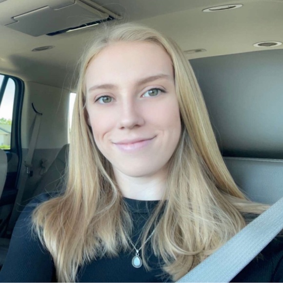 Meet your Posher, Tatem - Picture 1 of 1